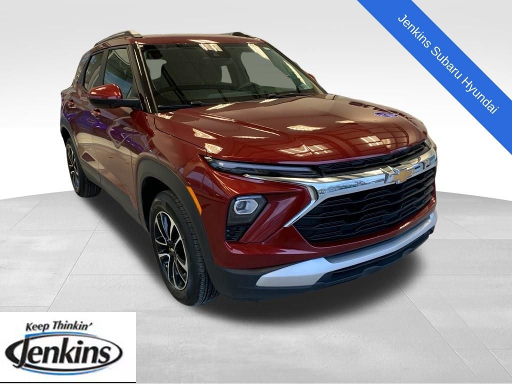 2025 Chevrolet TrailBlazer LT in Crimson Metallic — front three-quarter view